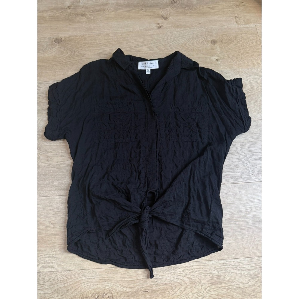 EUC Cloth & Stone black short sleeve tie front button up rayon cotton size S
